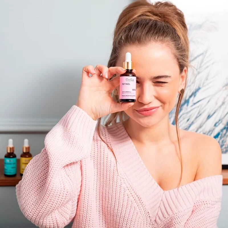 Delia Cosmetics Retinol ránctalanító szérum arcra nyakra és dekoltázsra 30 ml