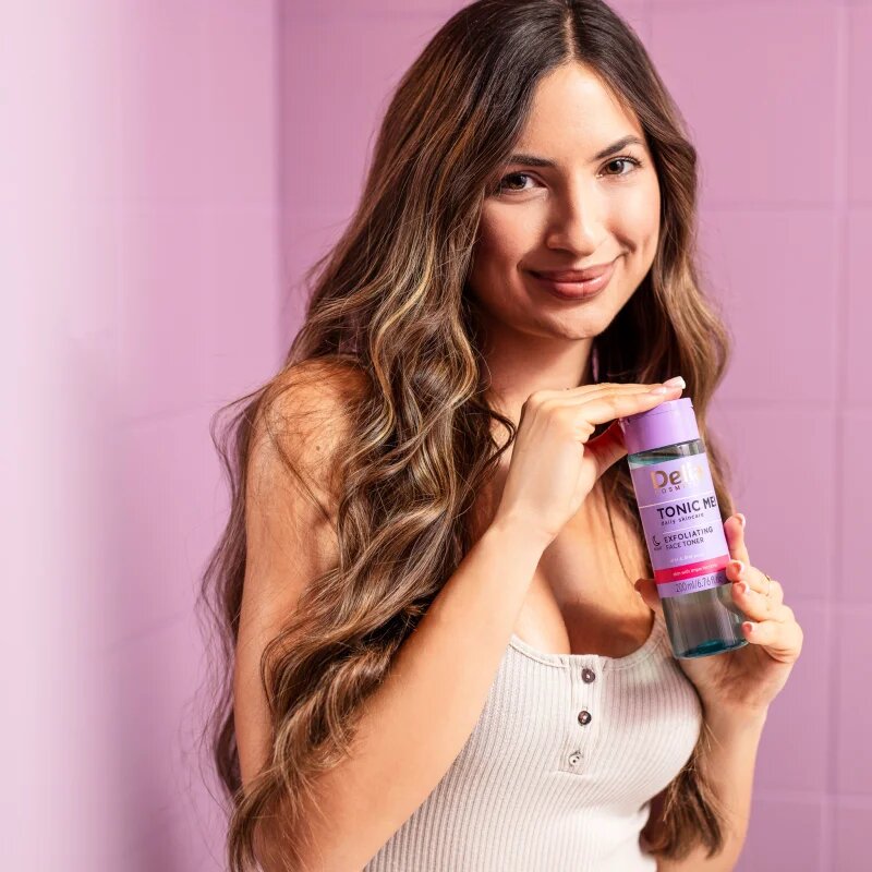 Delia Cosmetics Tonic Me! gyengéd bőrhámlasztó tonik éjszakára 200 ml