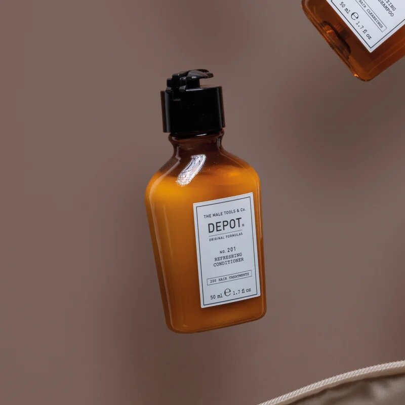 Depot No. 201 Refreshing Conditioner hidratáló kondicionáló a fénylő és selymes hajért 50 ml