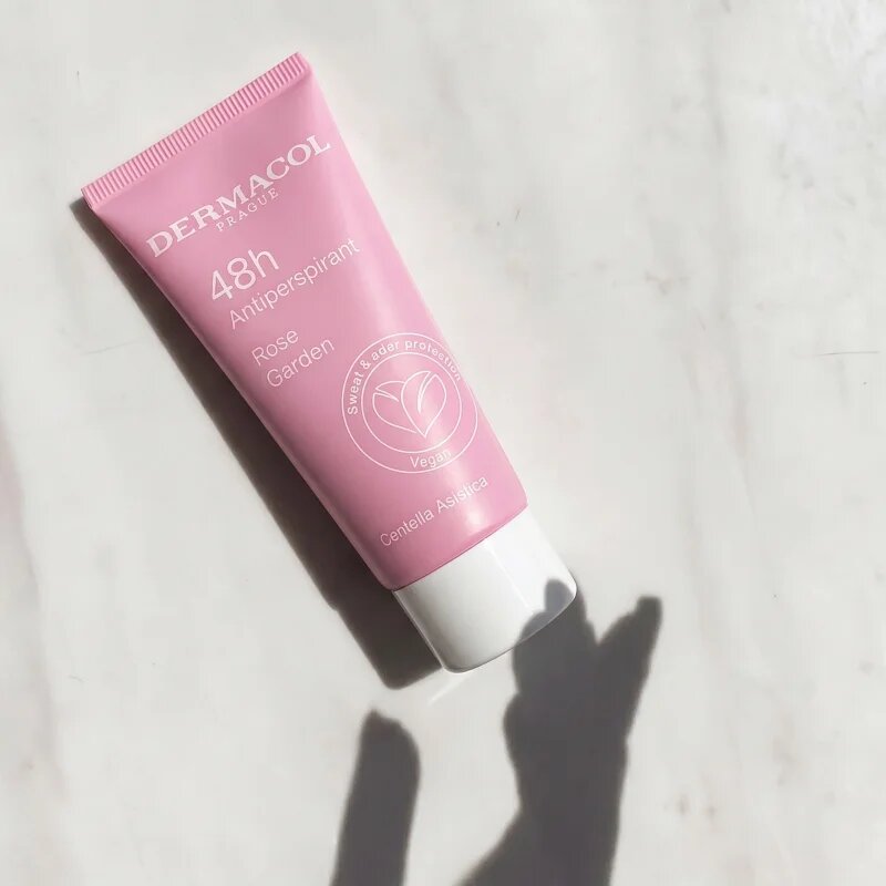 Dermacol 48h Antiperspirant krémes izzadásgátló nyugtató hatással illatok Rose Garden 50 ml