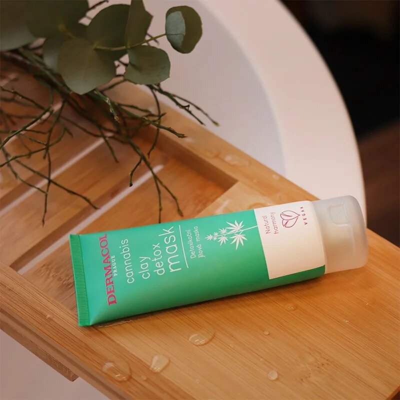 Dermacol Cannabis detoxikációs maszk agyaggal 100 ml