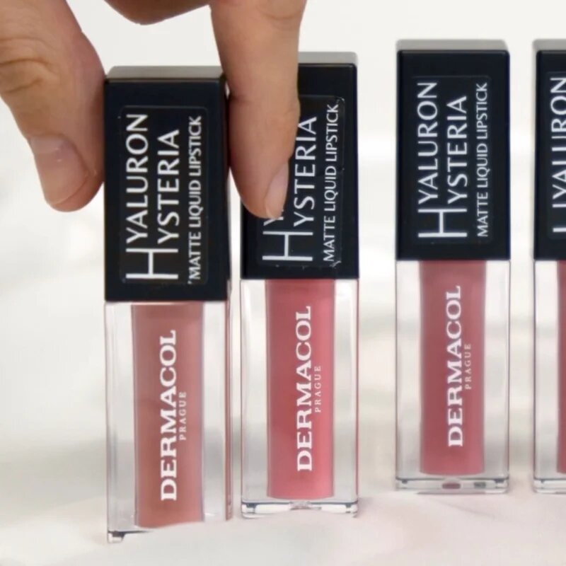 Dermacol Hyaluron Hysteria mattító folyékony rúzs árnyalat 04 4.5 ml