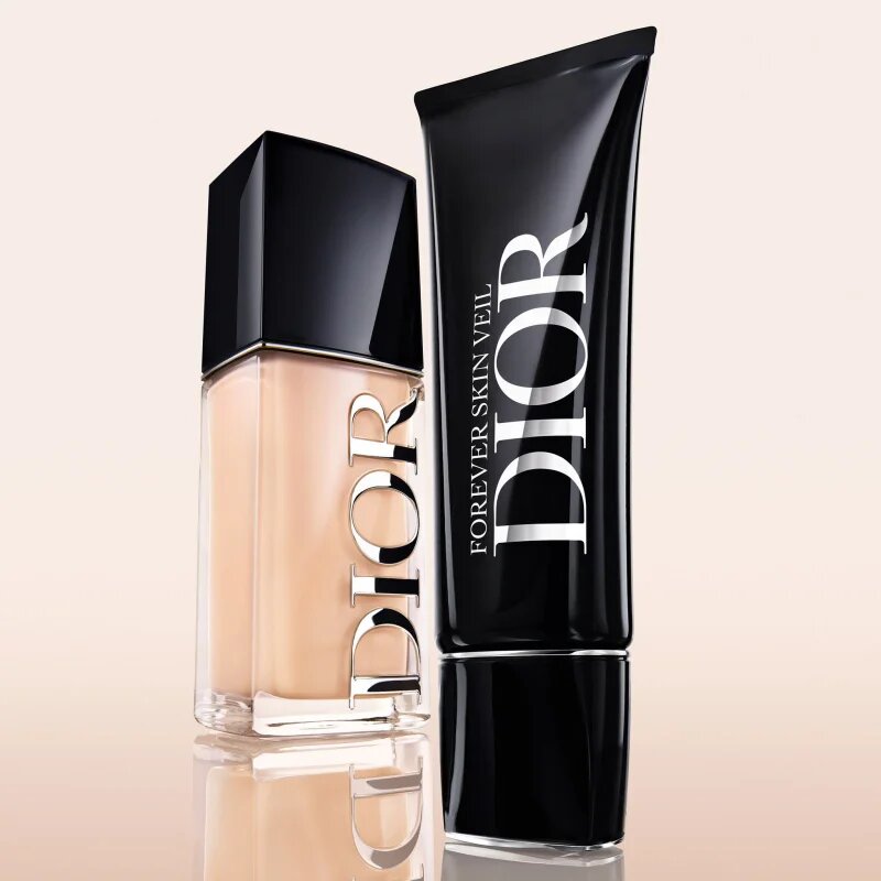 DIOR Forever Skin Veil sminkbázis - ragyogó hatás és 24 órás hidratálás SPF 25 PA++ SPF 25 35 ml