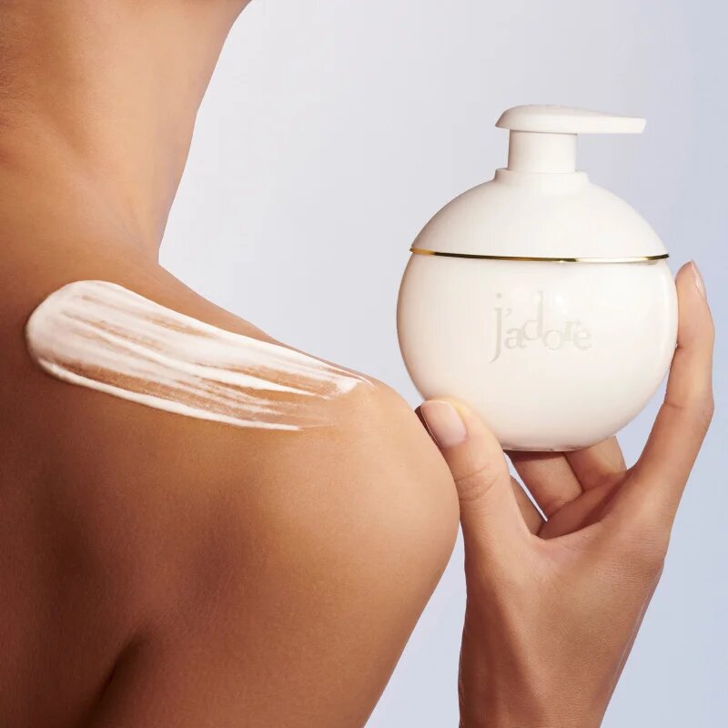DIOR J'adore Les Adorables testápoló tej hölgyeknek 200 ml