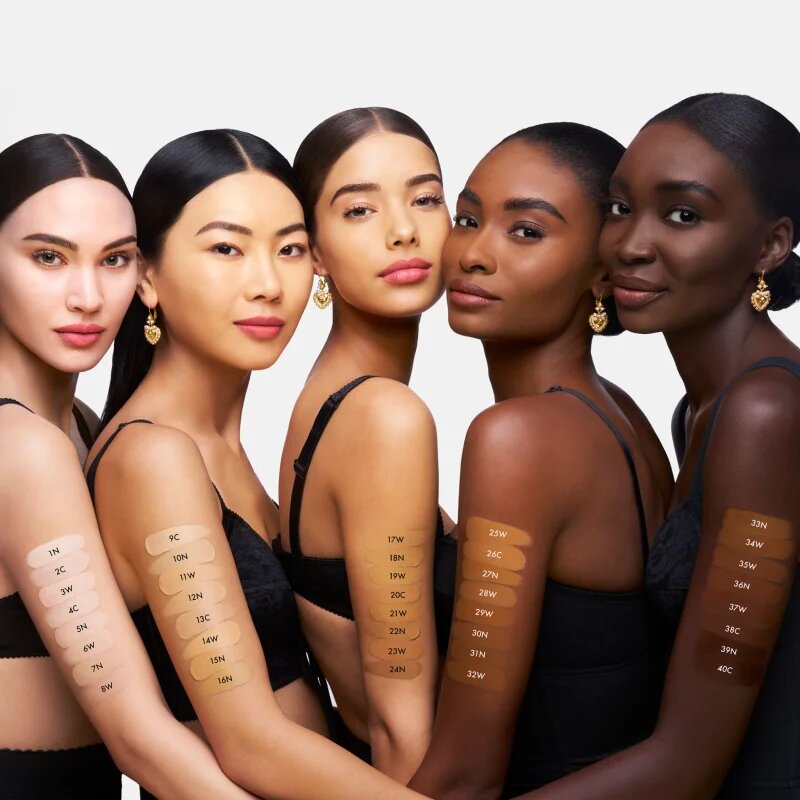 Dolce&Gabbana Flawless Everlast Foundation hosszantartó intenzíven fedő alapozó SPF 20 árnyalat 20C MEDIUM 27 ml