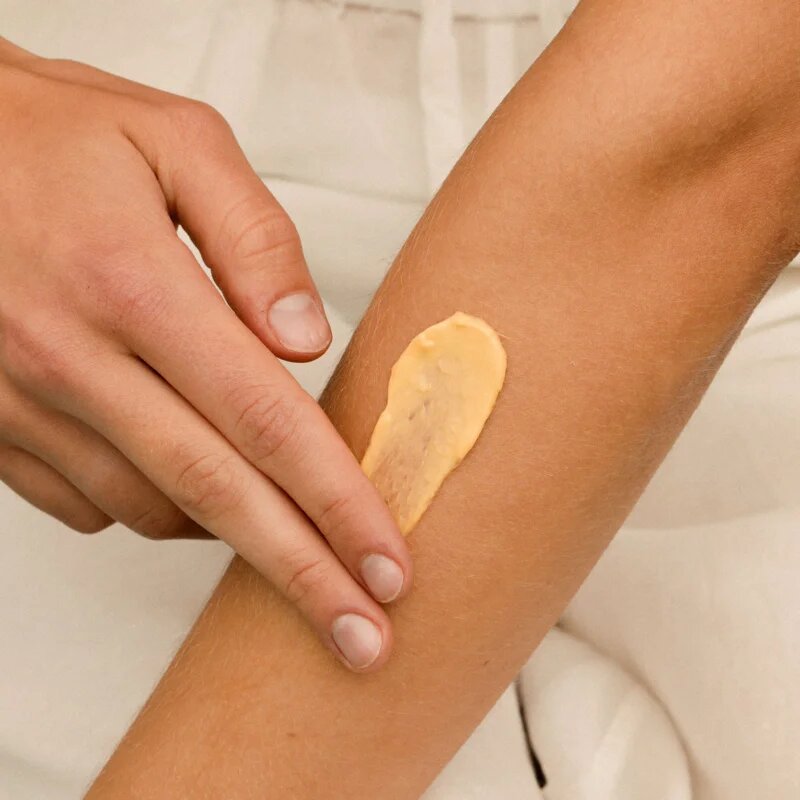 Dr. Hauschka After Sun nyugtató napozás utáni krém hidratáló hatással 150 ml
