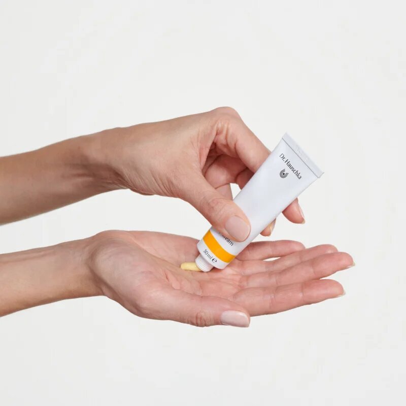 Dr. Hauschka Facial Care nappali krém birsalmából 30 ml