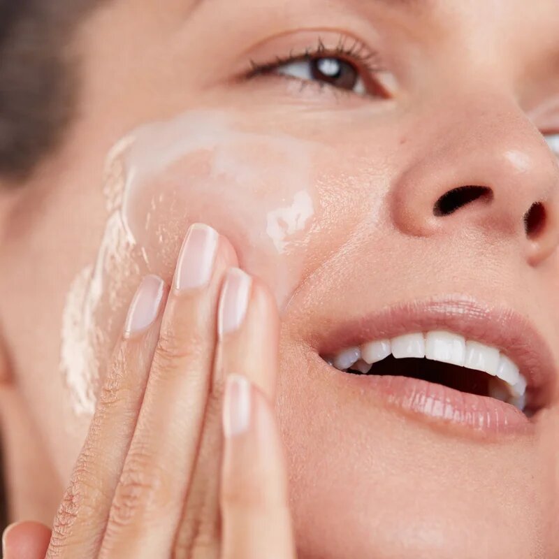 Elemis Dynamic Resurfacing Facial Wash tisztító gél kisimító hatással 200 ml