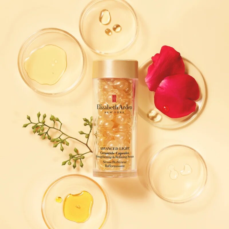 Elizabeth Arden Advanced Light Ceramide erősítő szérum kapszulás hölgyeknek 60 kapsz.