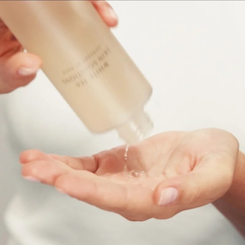 Elizabeth Arden White Tea Skin Solutions Moisture Infusing Bi-phase Toning Lotion hidratáló tonik kétfázisú bőrápoláshoz hölgyeknek 200 ml