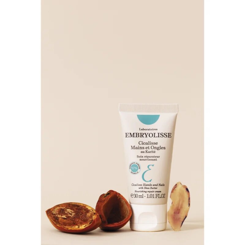 Embryolisse MOISTURIZATION AND REGENERATION lágyító és tápláló krém kézre 30 ml