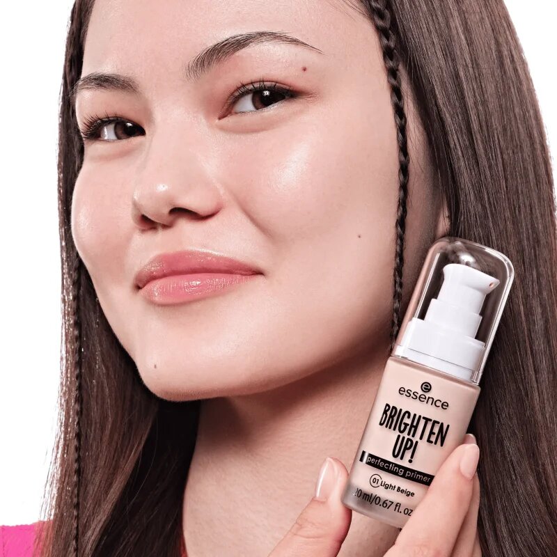 essence BRIGHTEN UP! Perfecting Primer folyékony alapozó bázis make-up alá árnyalat 01 Light Beige 20 ml