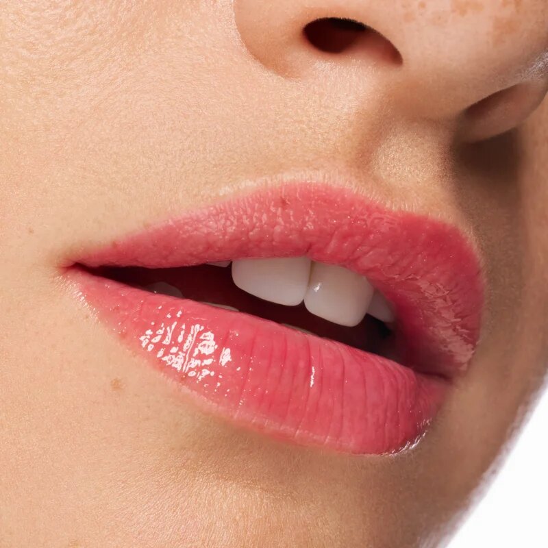 essence Chili Bomb dúsító ajakfény 10 ml