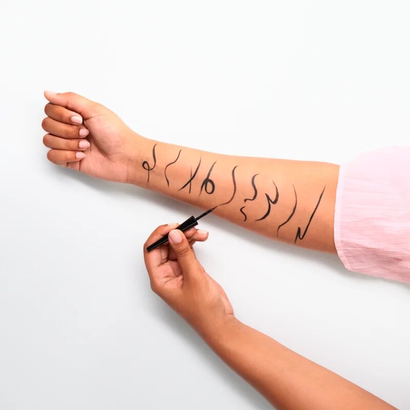 essence Dip Eyeliner szemhéjtus 3 ml