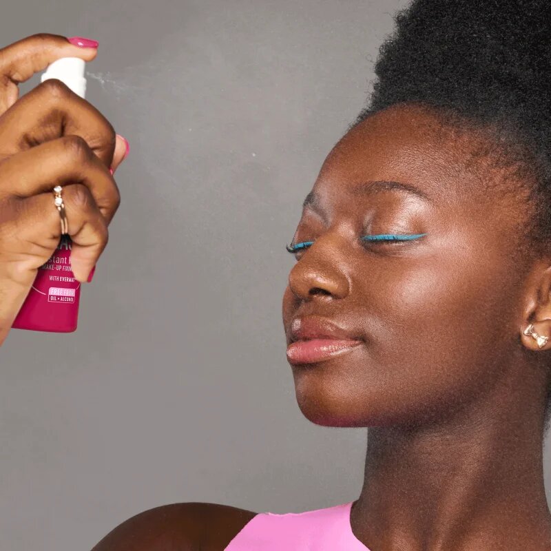 essence Fix & LAST MATTE mattító fixáló spray alapozóra 50 ml
