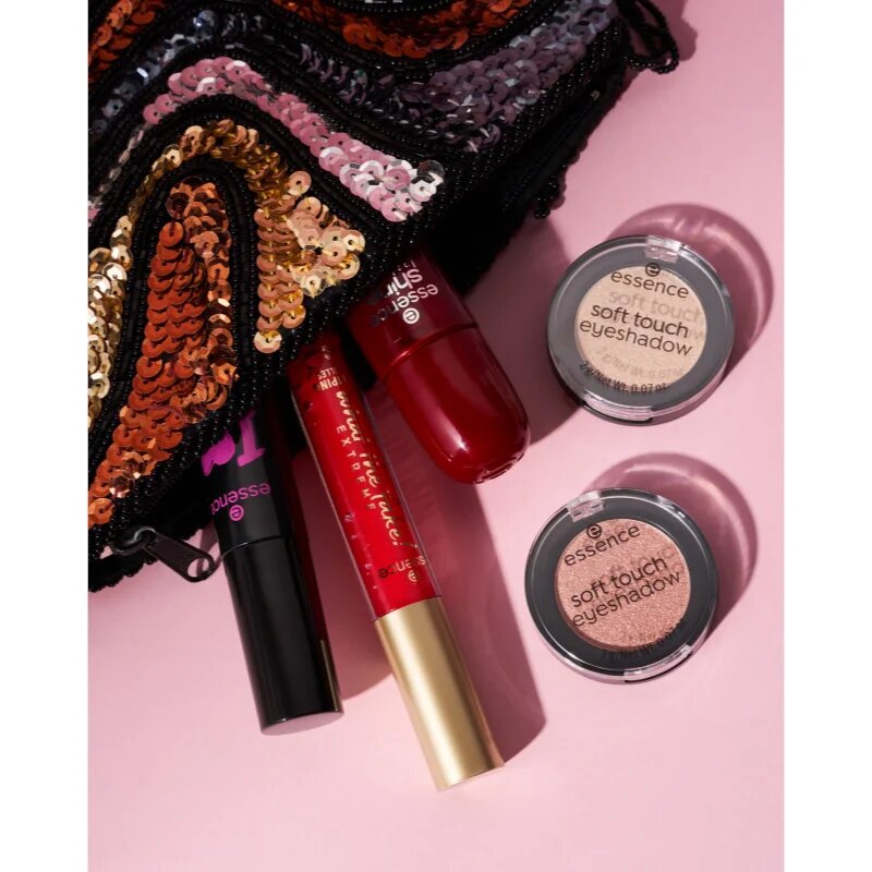 essence I LOVE EXTREME szempillaspirál a dús pillákért 12 ml