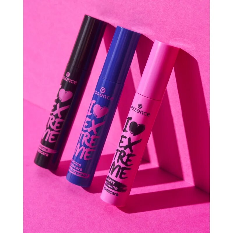 essence I LOVE EXTREME szempillaspirál a dús pillákért 12 ml