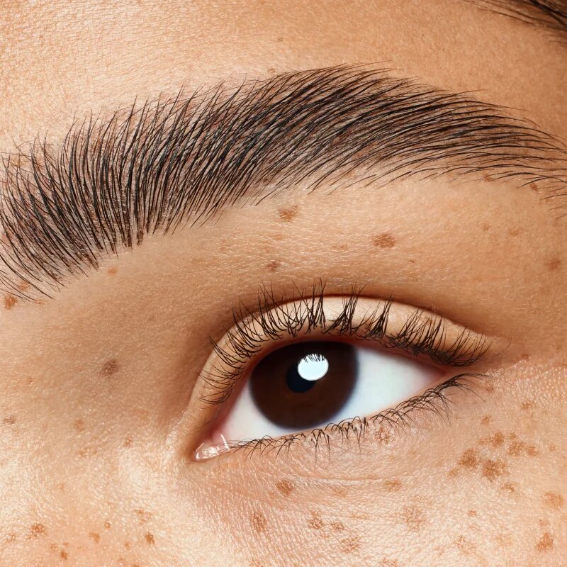 essence Make Me Brow szemöldökzselé árnyalat 08 Black Brows 3.8 ml