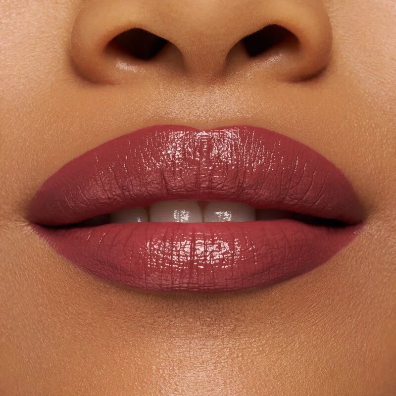 essence satin GLOW krémes rúzs szatén finish-el árnyalat 05 Chai There! 3.5 g