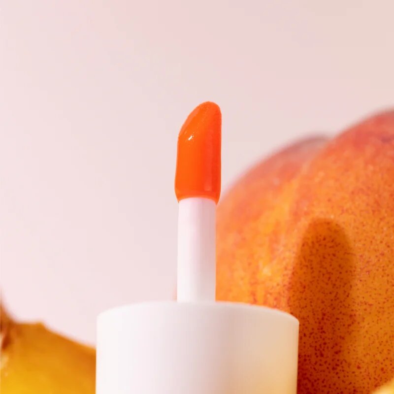 essence WHAT A TINT! folyékony arcpír és szájfény árnyalat 03 Peachy Vibes 4.9 ml