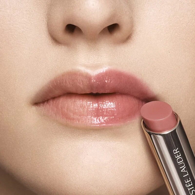 Estée Lauder Futurist Hydraplump Lip Balm tonizáló ajakbalzsam árnyalat 708 Rosewood Rescue 2.8 g