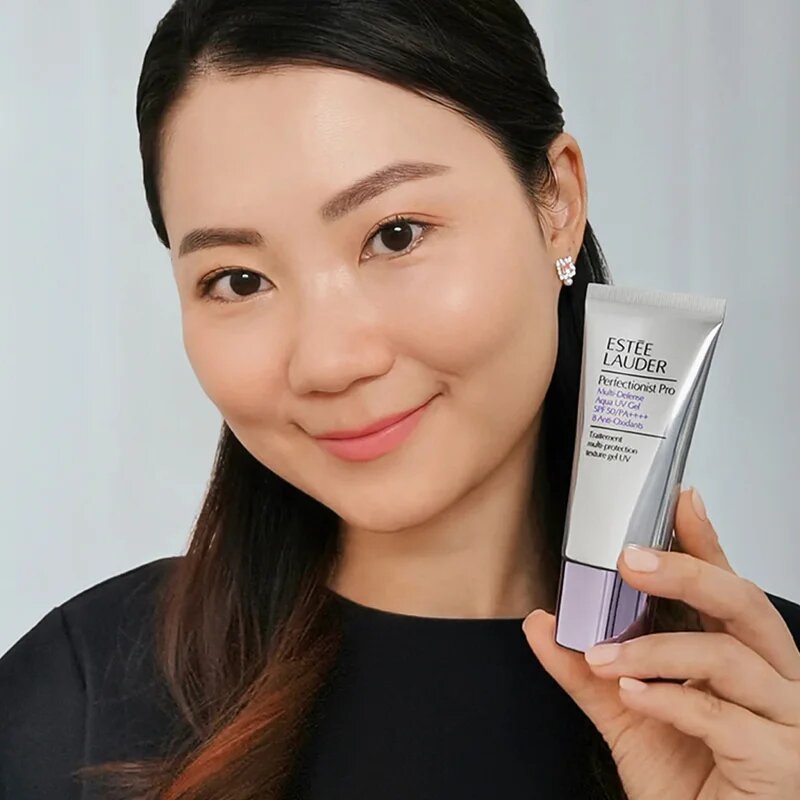 Estée Lauder Perfectionist Pro Multi-Defense Aqua UV Gel SPF 50 nappali védőkrém SPF 50 30 ml