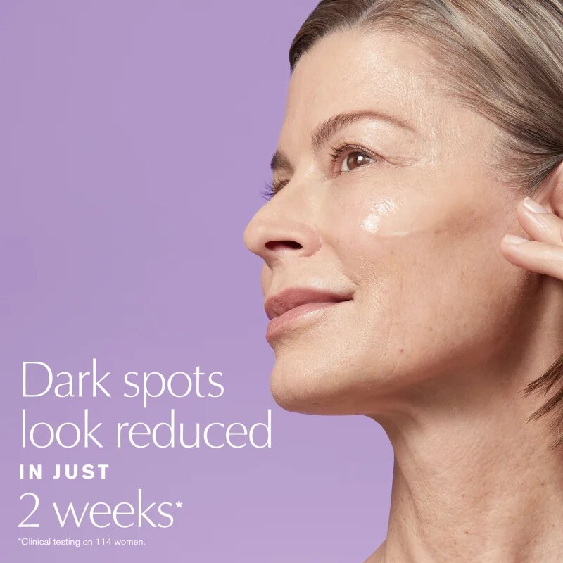 Estée Lauder Perfectionist Pro Rapid Brightening Treatment with Ferment³ + Vitamin C bőrélénkítő szérum C-vitaminnal a sötét foltok ellen 50 ml