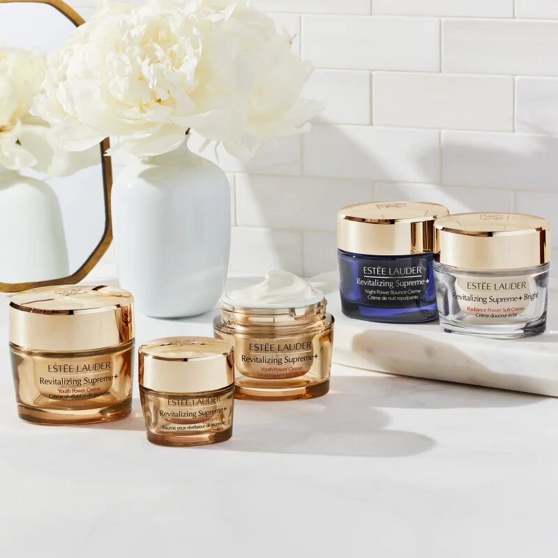Estée Lauder Revitalizing Supreme+ Bright Radiance Power Soft Creme revitalizáló arckrém az élénk és kisimított arcbőrért 50 ml