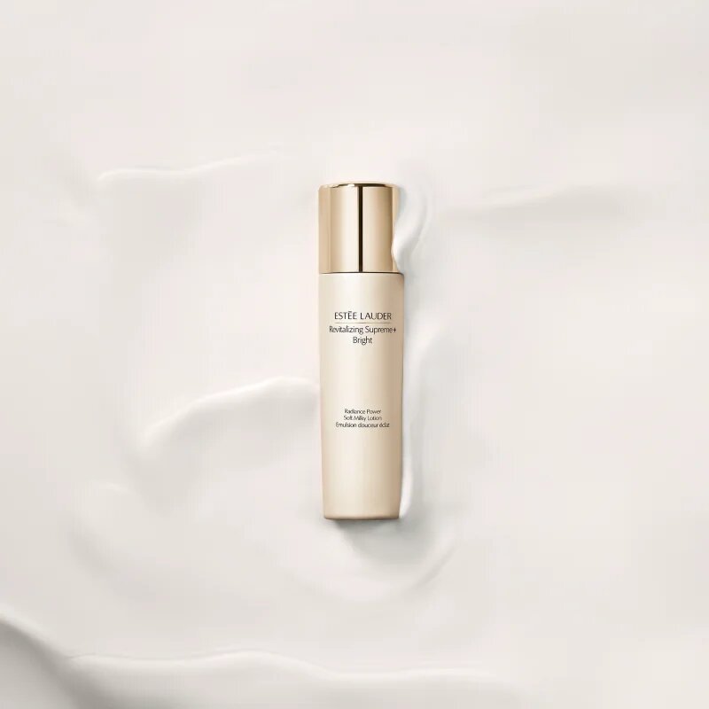 Estée Lauder Revitalizing Supreme+ Bright Radiance Power Soft Milky Lotion gyengéd hidratáló fluid a pattanásos bőr hibáira 100 ml