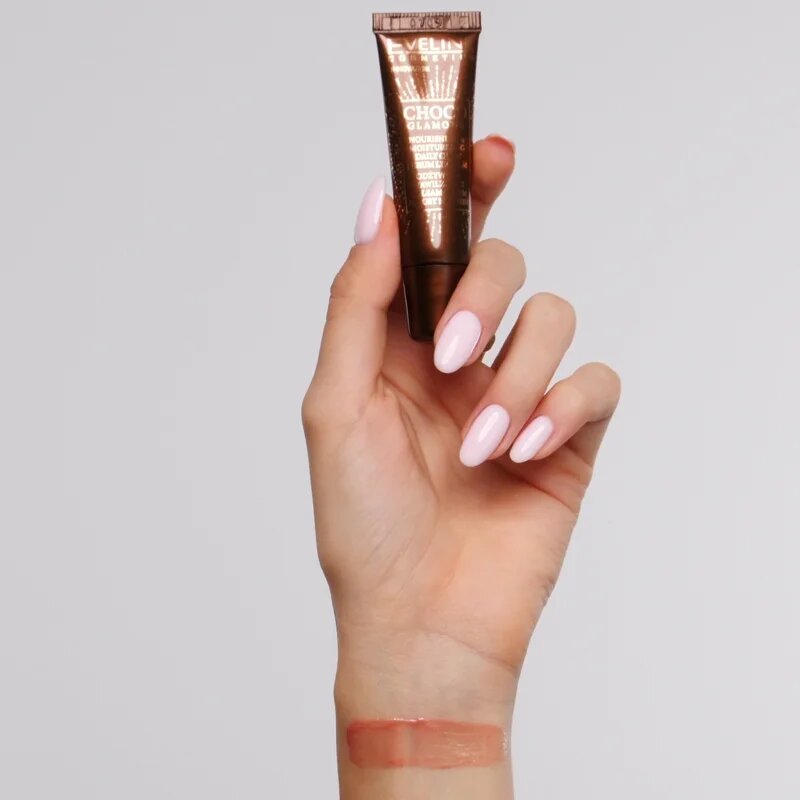 Eveline Cosmetics Choco Glamour tápláló és hidratáló ajakbalzsam 12 ml