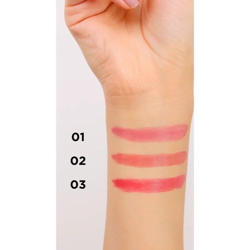 Eveline Cosmetics Flower Garden hidratáló szájfény árnyalat 02 4 g