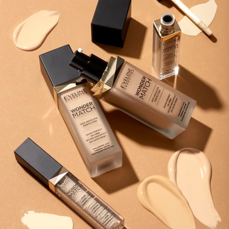 Eveline Cosmetics Wonder Match tartós folyékony alapozó hialuronsavval árnyalat 15 Natural 30 ml