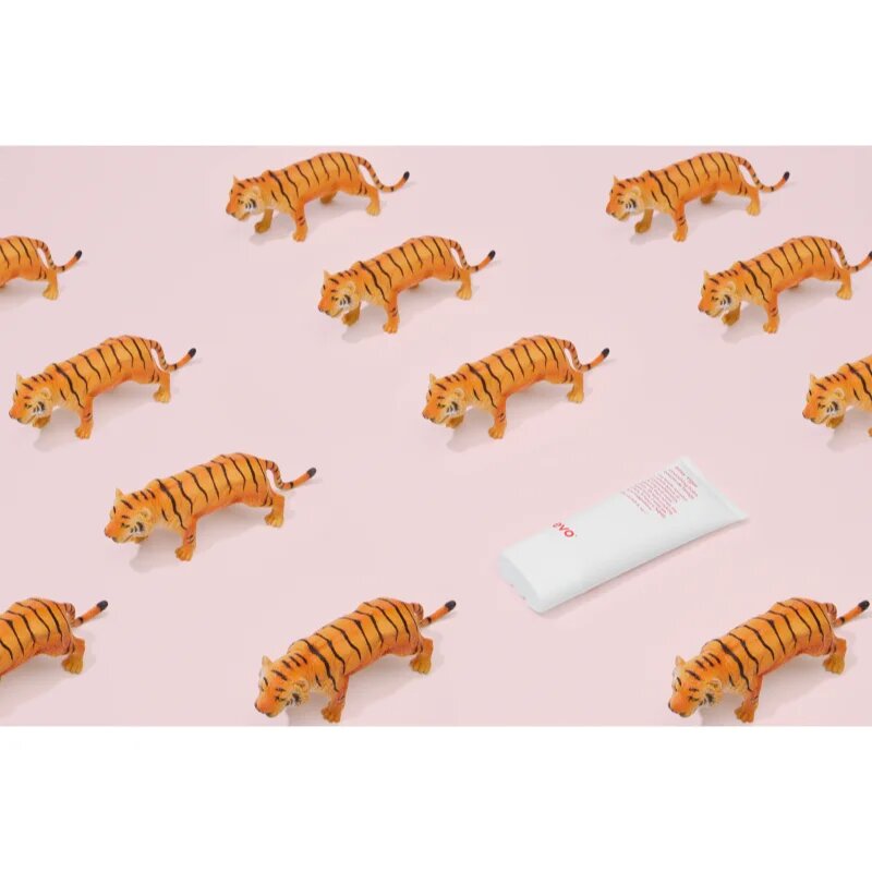 EVO Smooth Easy Tiger kisimító balzsam a rakoncátlan és töredezett hajra 200 ml