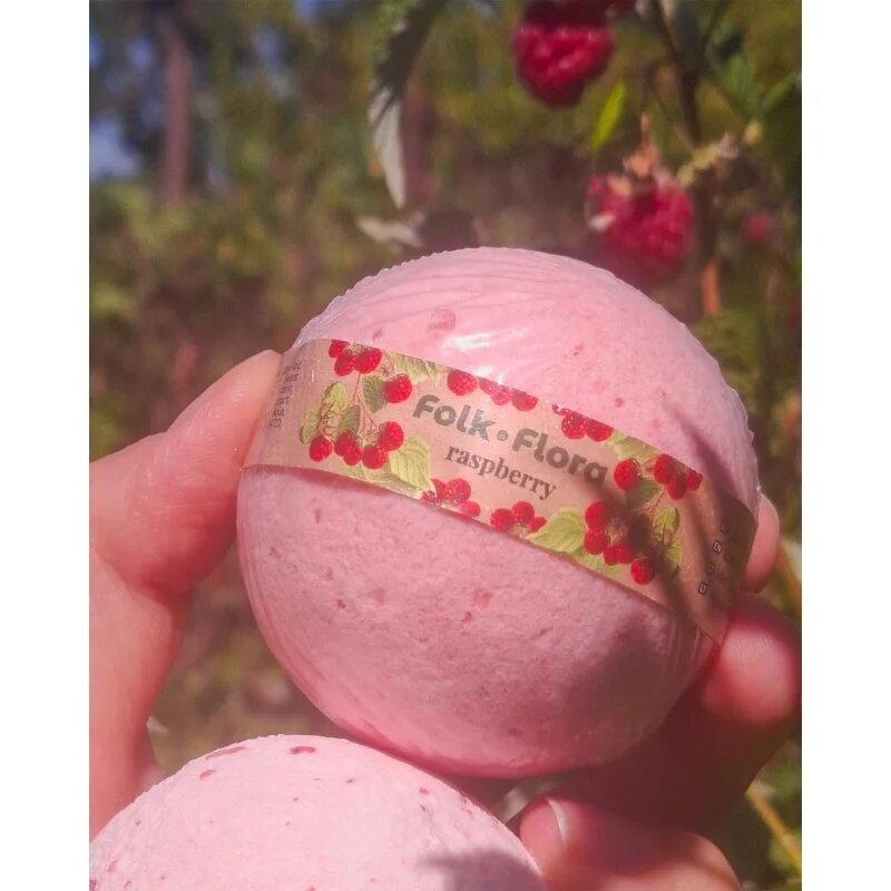 Folk & Flora Raspberry fürdőgolyó 130 g