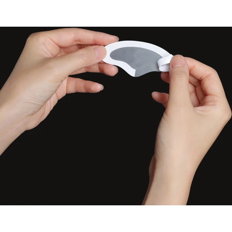 FOREO FAQ™ Microneedling Anti-Wrinkle ránctalanító homloktapaszok hialuronsavval 3 db