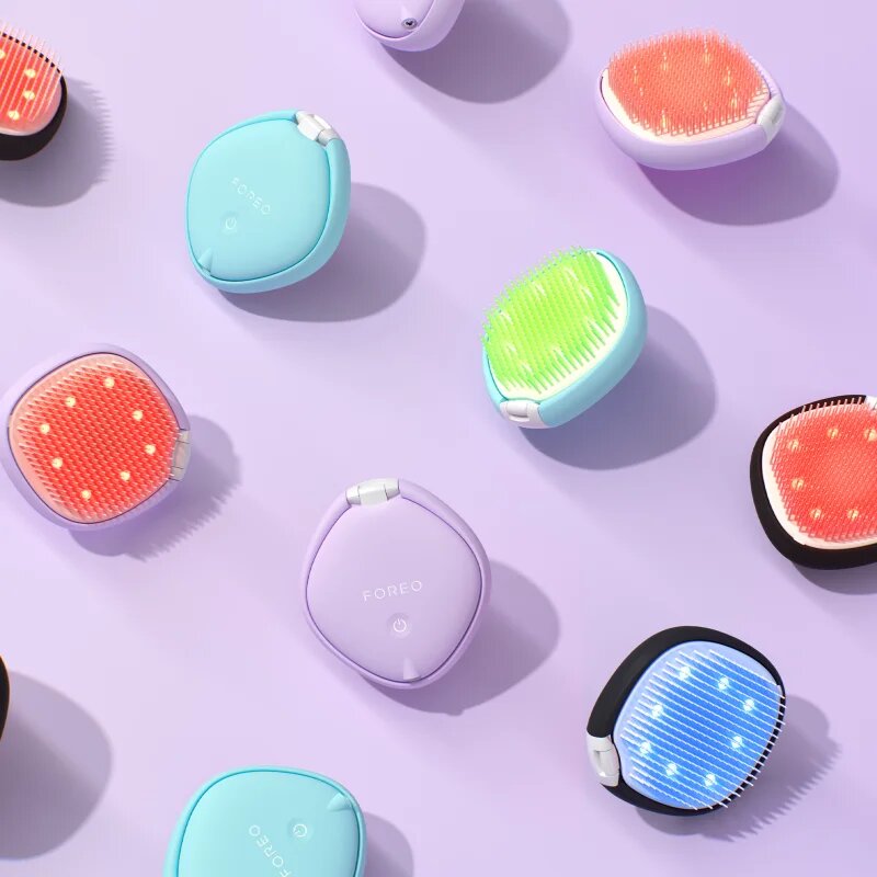 FOREO FLIP™ Play Advanced 3-in-1 fésű LED megvilágítással Ice Ice Baby 1 db