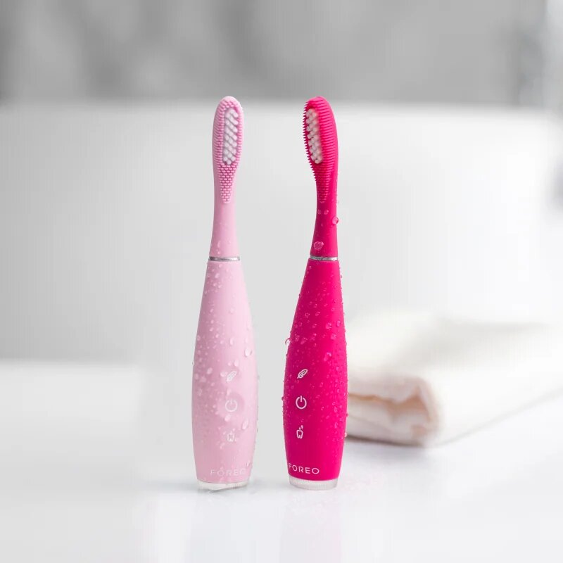 FOREO ISSA™ 4 elektromos fogkefe Pearl Pink 1 db