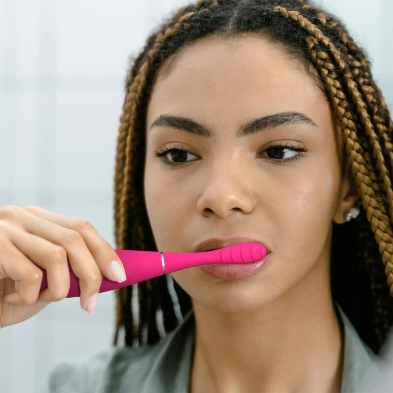 FOREO ISSA™ 4 Smile elektromos fogkefe 5 éves kortól Wild Strawberry 1 db