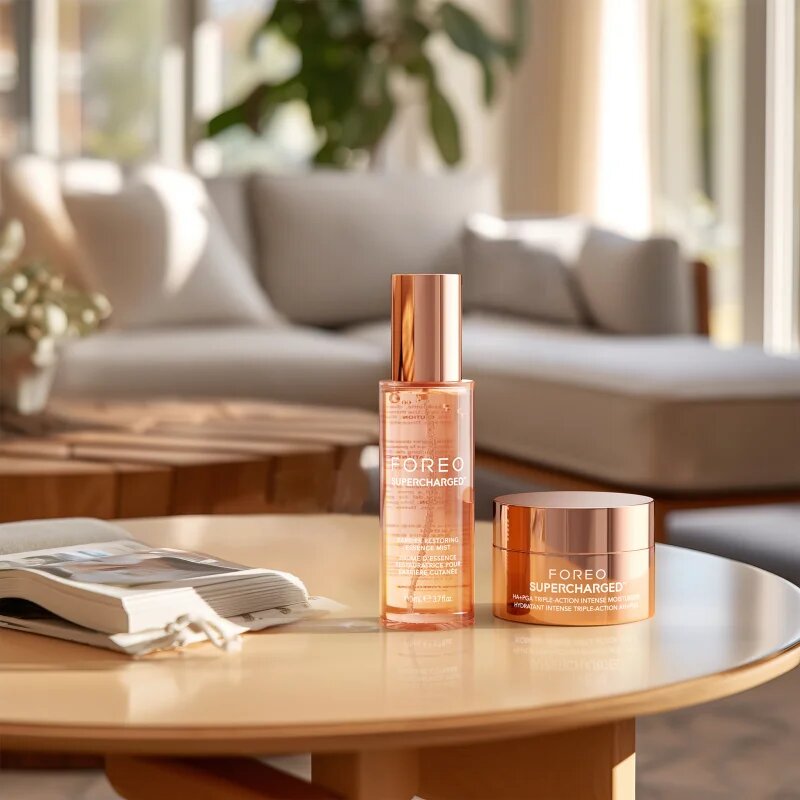 FOREO SUPERCHARGED Barrier Restoring Essence Mist arcpermet esszencia a bőrréteg megújítására 110 ml