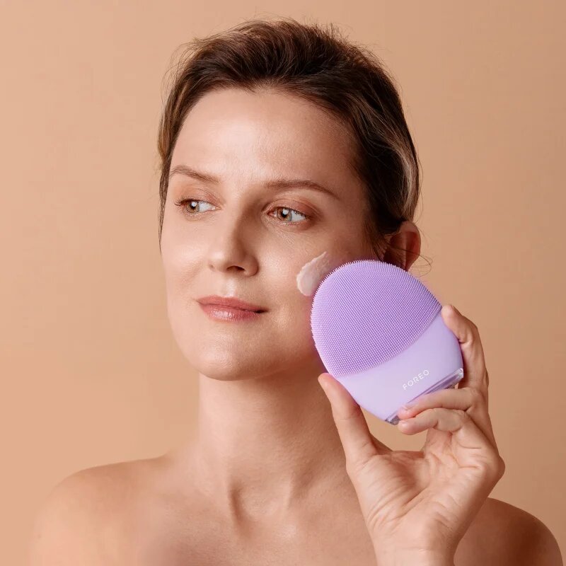 FOREO SUPERCHARGED Triple Action intenzíven hidratáló bőrpuhító krém 50 ml