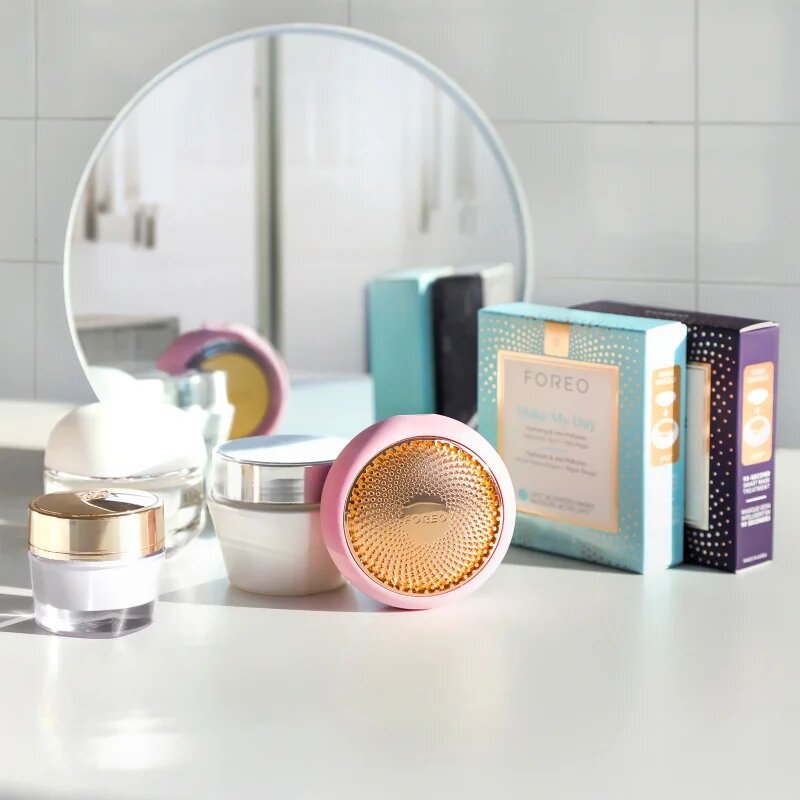 FOREO UFO™ 2 szónikus készülék az arcmaszk hatásának felgyorsítására Pearl Pink 1 db