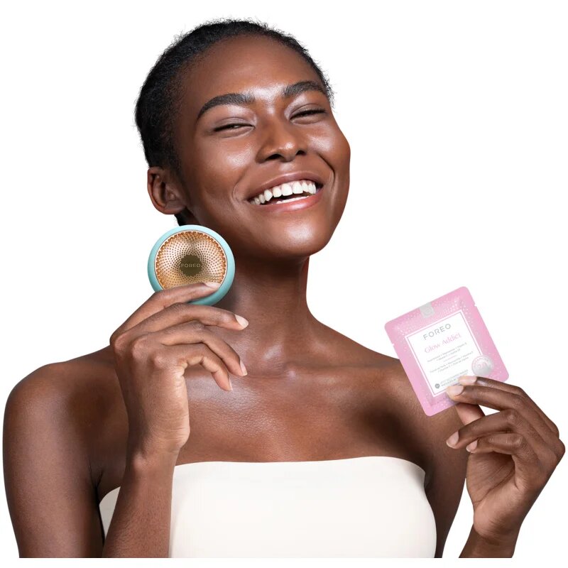 FOREO UFO™ Glow Addict élénkítő arcmaszk 6 db