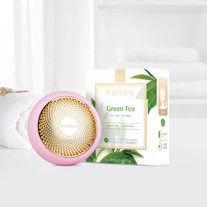 FOREO UFO™ Green Tea frissítő és nyugtató maszk 6 x 6 g