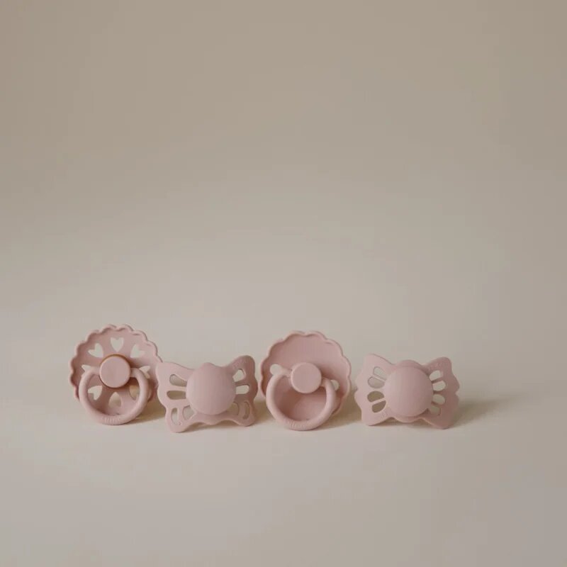 FRIGG Baby's First Pacifier​ Floral heart cumi Blush