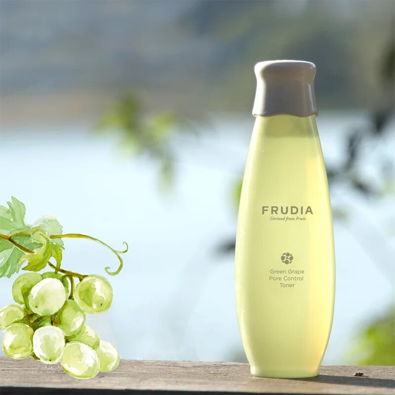 Frudia Green Grape hidratáló tonik a pórusok összehúzására 195 ml