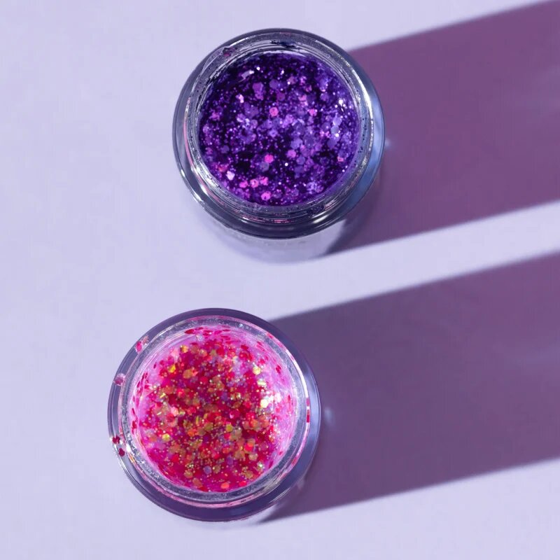 Gabriella Salvete Glitters Are The Answer Arc és test csillám árnyalat Violet 10 ml
