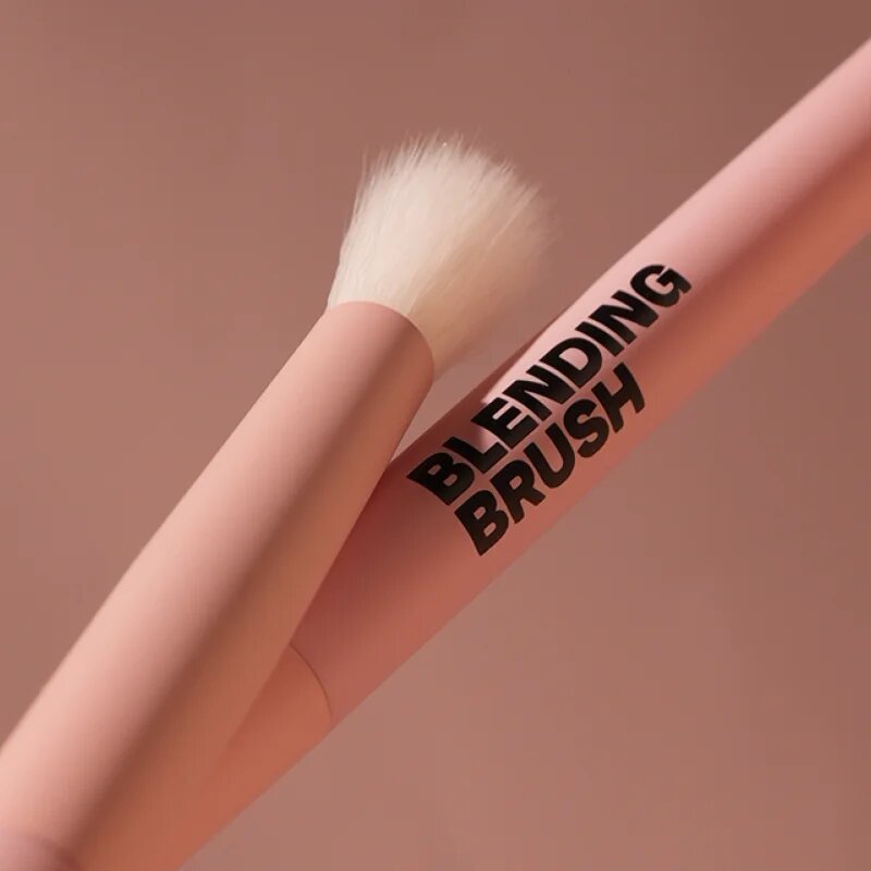 Gabriella Salvete Tools Blending Brush blending ecset a szemhéjfestékekre 1 db