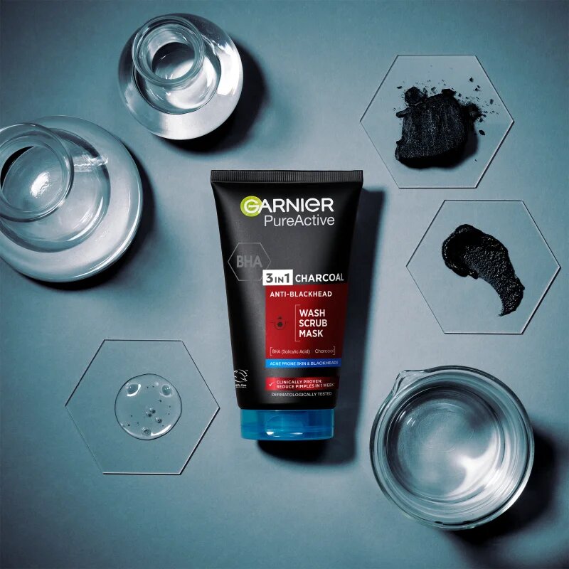 Garnier Pure Active Charcoal tisztító gél 3 in 1 a mitesszerek ellen 150 ml