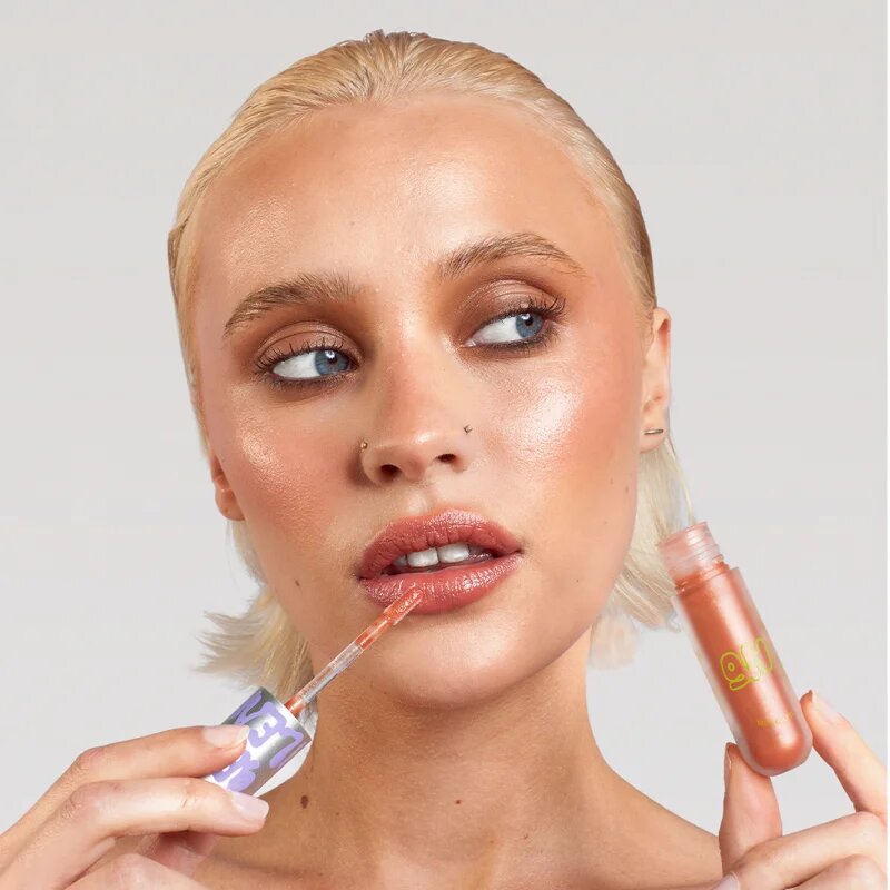 Glow Hub Gen Gleam hidratáló ajakfény árnyalat Snack 3 ml