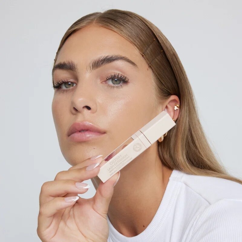 GOSH COPENHAGEN Lash Extension hosszabbító és dúsító szempillaspirál árnyalat Extreme Black 7 ml